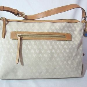Large  DOONEY & BOURKE Shopping Tote SAC Signature